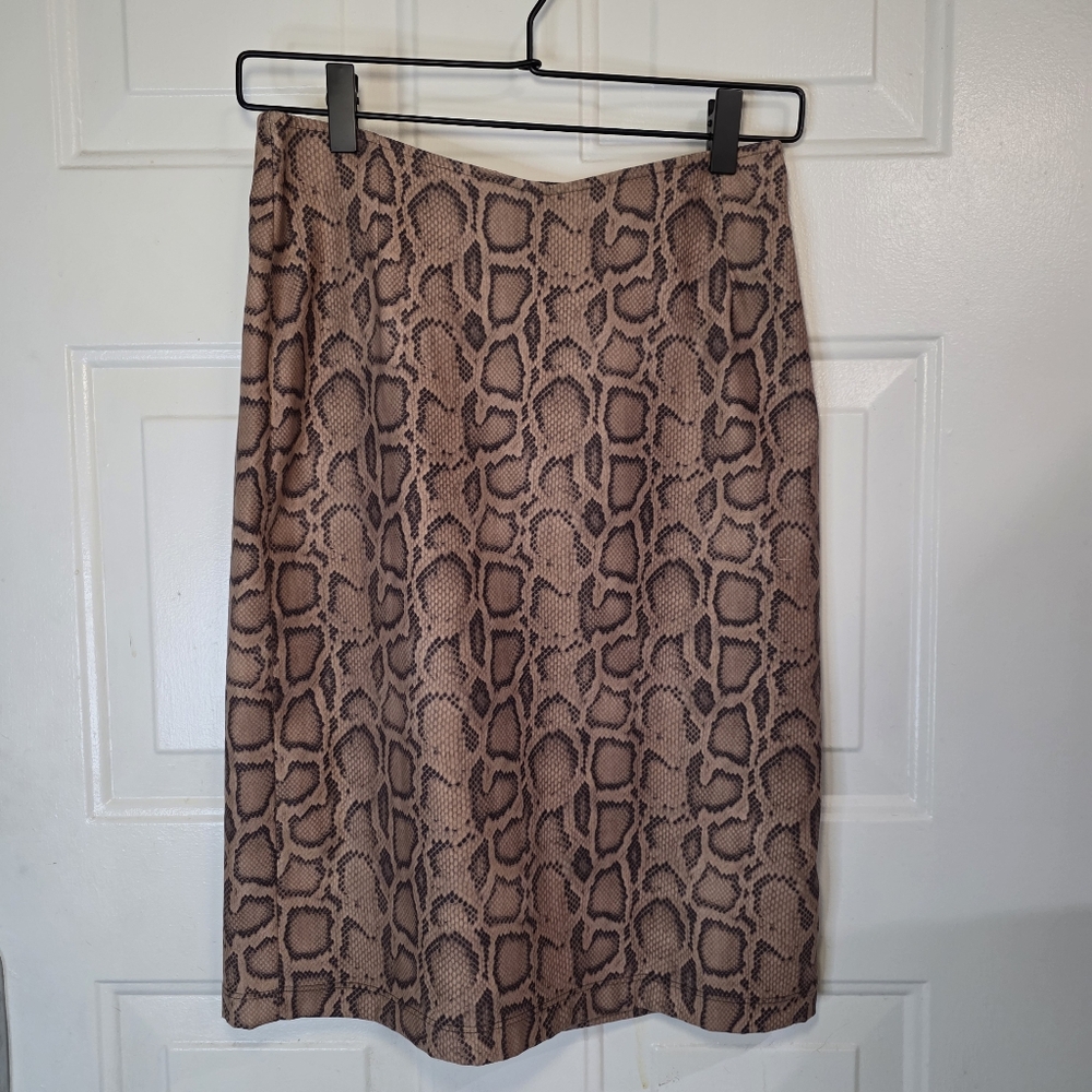Equestrian‎ Designs Santa Barbara Snake Print Skirt Size Small Waist 26in